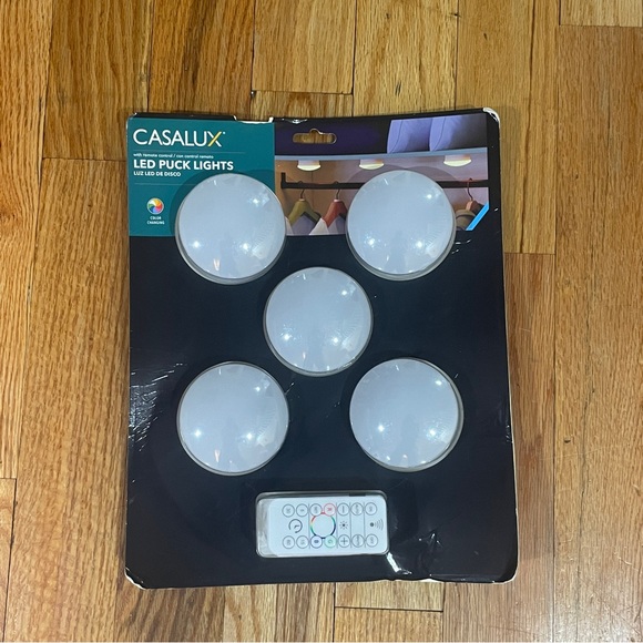 NEW casalux  5  PIECE SET OF LED Puck Lights  color change with Remote - Picture 2 of 3